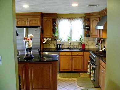 15 Warren Ave, Johnston, RI 02919 - photo 7