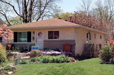 275 E Royal Forest Blvd, Columbus, OH 43214 - photo 2