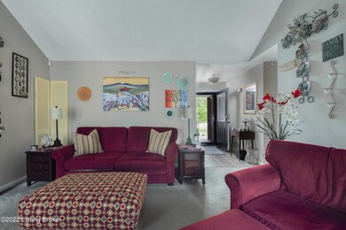 359 Lentz Ln, Mount Washington, KY 40047 - photo 5