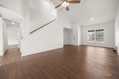 230 San Felipe Dr, Kyle, TX 78640 - photo 4