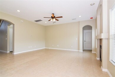 9829 Jasmine Brook Cir, Land O Lakes, FL 34638 - photo 7