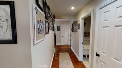 4223 Clubhouse Dr, Lakewood, CA 90712 - photo 6