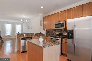 15618 John Diskin Cir, Woodbridge, VA 22191 - photo 4