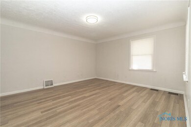 910 Moran Ave, Toledo, OH 43607 - photo 6