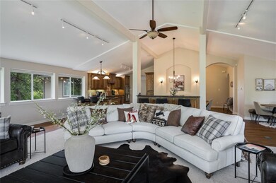 801 Lakecrest Dr, Pottsboro, TX 75076 - photo 5