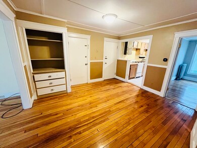 75 Webster St unit 1, Haverhill, MA 01830 - photo 4