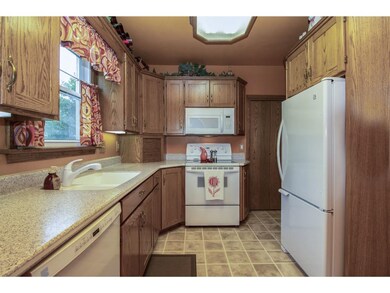 750 34th St, Des Moines, IA 50312 - photo 5