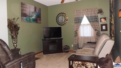 1809 S Center St, Terre Haute, IN 47802 - photo 3