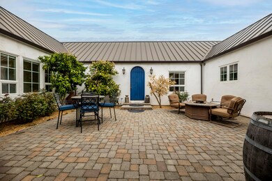 19590 Mockingbird Ln, Redding, CA 96002 - photo 4