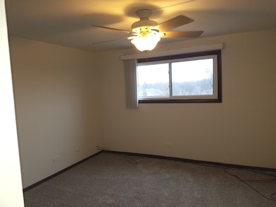 1623 Ashland Ave unit 5E, Des Plaines, IL 60016 - photo 2