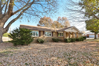 326 S York Ave, Springfield, MO 65802 - photo 2