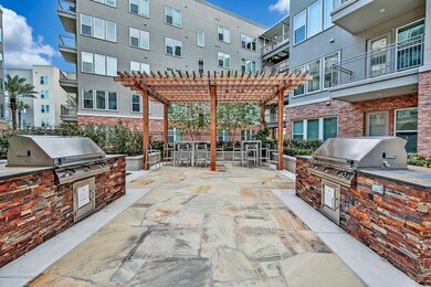 150 W Sam Houston Pkwy N unit 1518, Houston, TX 77024 - photo 2