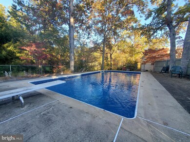 10 Sage St, Browns Mills, NJ 08015 - photo 2