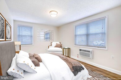 7630 Tomlinson Ave unit 11, Cabin John, MD 20818 - photo 5