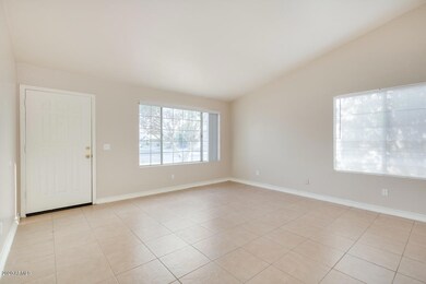 380 E Del Rio St, Chandler, AZ 85225 - photo 5