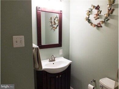 42 Heather Rd, Newark, DE 19702 - photo 7