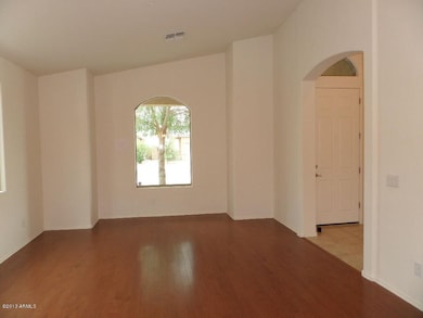 064Ranch - living room
