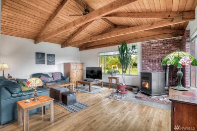 29300 SE 472nd St, Enumclaw, WA 98022 - photo 4