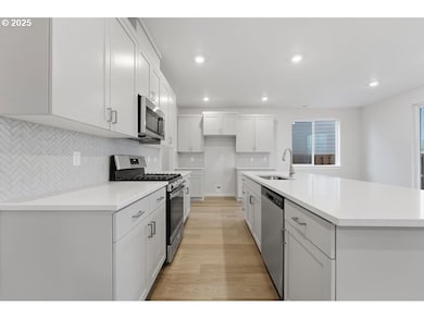 18935 SW Eureka Ln, Beaverton, OR 97007 - photo 3