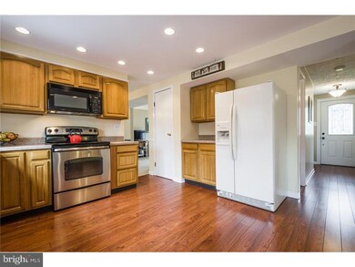 101 Woodthrush Trail W, Medford, NJ 08055 - photo 5