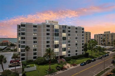 851 Bayway Blvd unit 104, Clearwater Beach, FL 33767 - photo 2