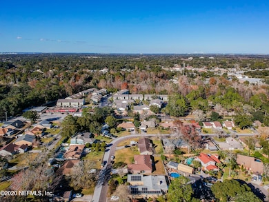 431 Holiday Hill Cir W, Jacksonville, FL 32216 - photo 7