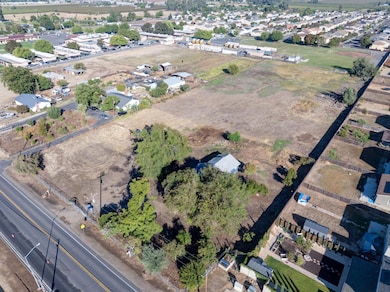 3226 E Childs Ave, Merced, CA 95341 - photo 2