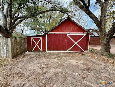 20 Hambleton Rd, Victoria, TX 77905 - photo 5