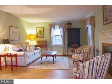 375 Kathwood Ln, Wayne, PA 19087 - photo 4