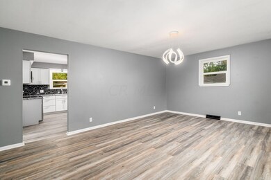 3738 Elbern Ave, Columbus, OH 43213 - photo 5