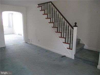 16 Winthrop Rd, Darby, PA 19023 - photo 2