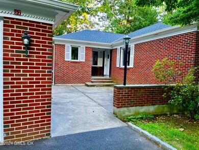 57 Laddins Rock Rd, Old Greenwich, CT 06870 - photo 2