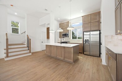 2121 Hoskins Dr, Houston, TX 77080 - photo 4