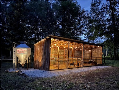 731 Borders Rd, Commerce, GA 30530 - photo 4