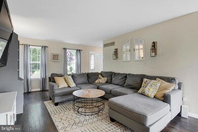 266 E Flagstone Dr, Newark, DE 19702 - photo 3