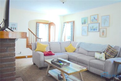 2321 Georgetown Ave, Toledo, OH 43613 - photo 4