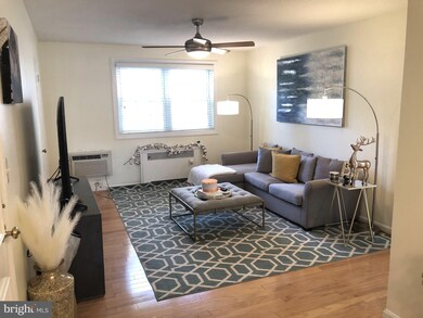 208 N Trenton St unit 2082, Arlington, VA 22203 - photo 2