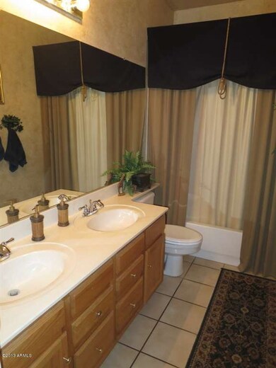 Bathroom 2_resize