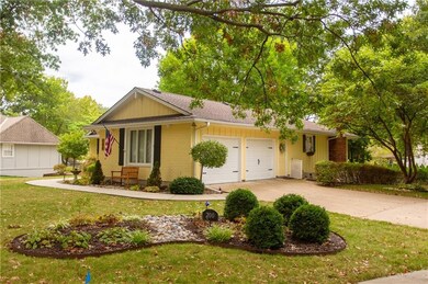 200 Johnston Dr, Raymore, MO 64083 - photo 3