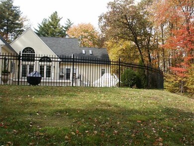 98 Wheelock Rd unit 98, Sutton, MA 01590 - photo 6