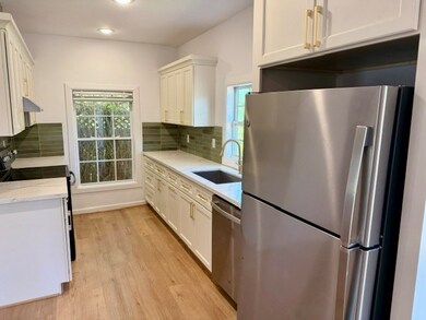 808 Oakhurst St unit 2, Houston, TX 77023 - photo 6