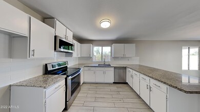 3_pc_AmFFRGMyUb_L4F99zGoi5_layout_0
