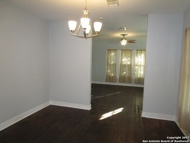830 E Erie Ave, San Antonio, TX 78212 - photo 5