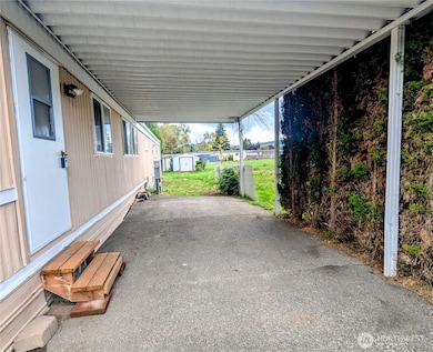 5600 Mt Solo Rd unit 77, Longview, WA 98632 - photo 3