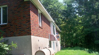 1042 Brushy Mountain Rd, East Stroudsburg, PA 18301 - photo 3