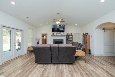 313 Groce Meadow Rd, Taylors, SC 29687 - photo 5