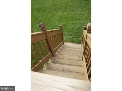 103 Maple Dr, Morgantown, PA 19543 - photo 3