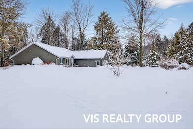 6671 Beech Creek Dr, Fruitport, MI 49415 - photo 5