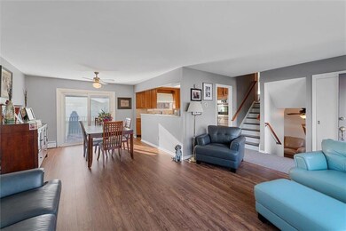 3330 Thomas St, Whitehall, PA 18052 - photo 7