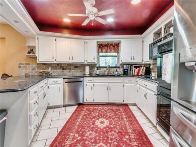 2305 Tall Oaks Trail, Edmond, OK 73025 - photo 7